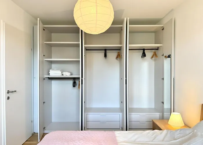 70m2 Near Kirschbluetenpark - Uno-city - International School