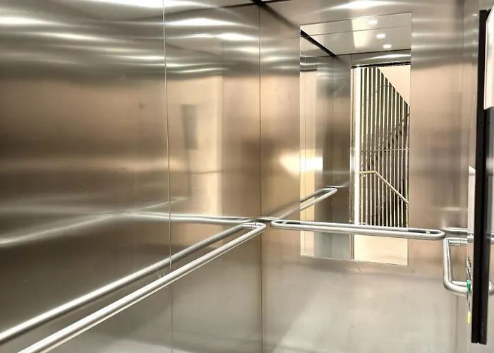 70m2 Near Kirschbluetenpark - Uno-city - International School Apartamento *